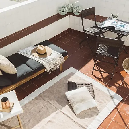 By Wot Apartment *